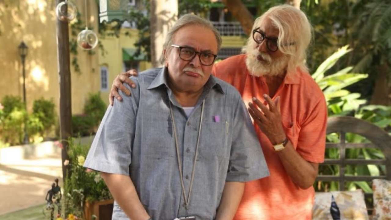 102 Not Out Poster Rishi Kapoor and Amithab Bachan