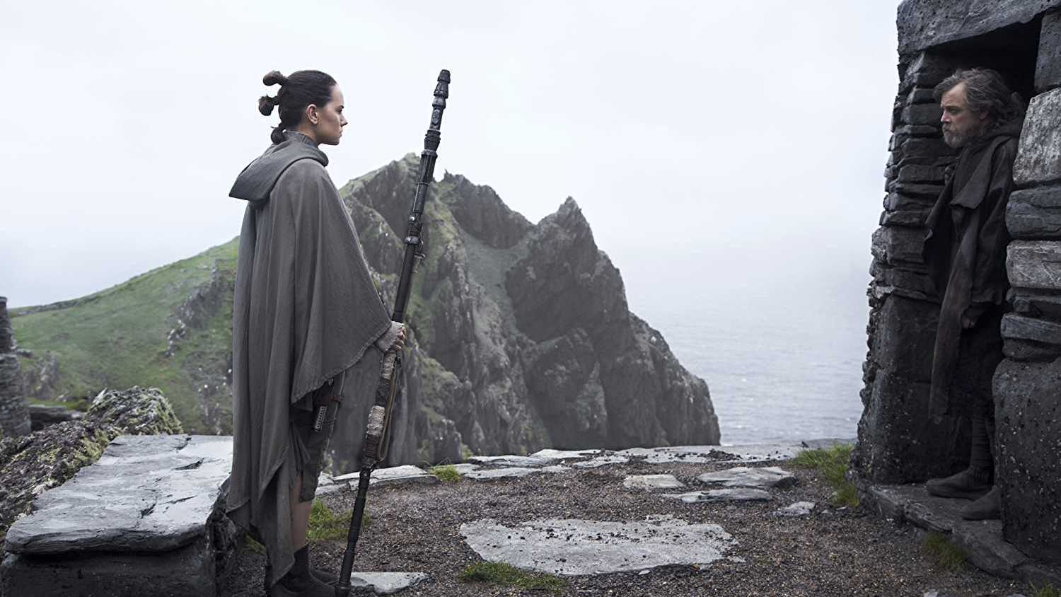 Star Wars: The Last Jedi Actress and Luke